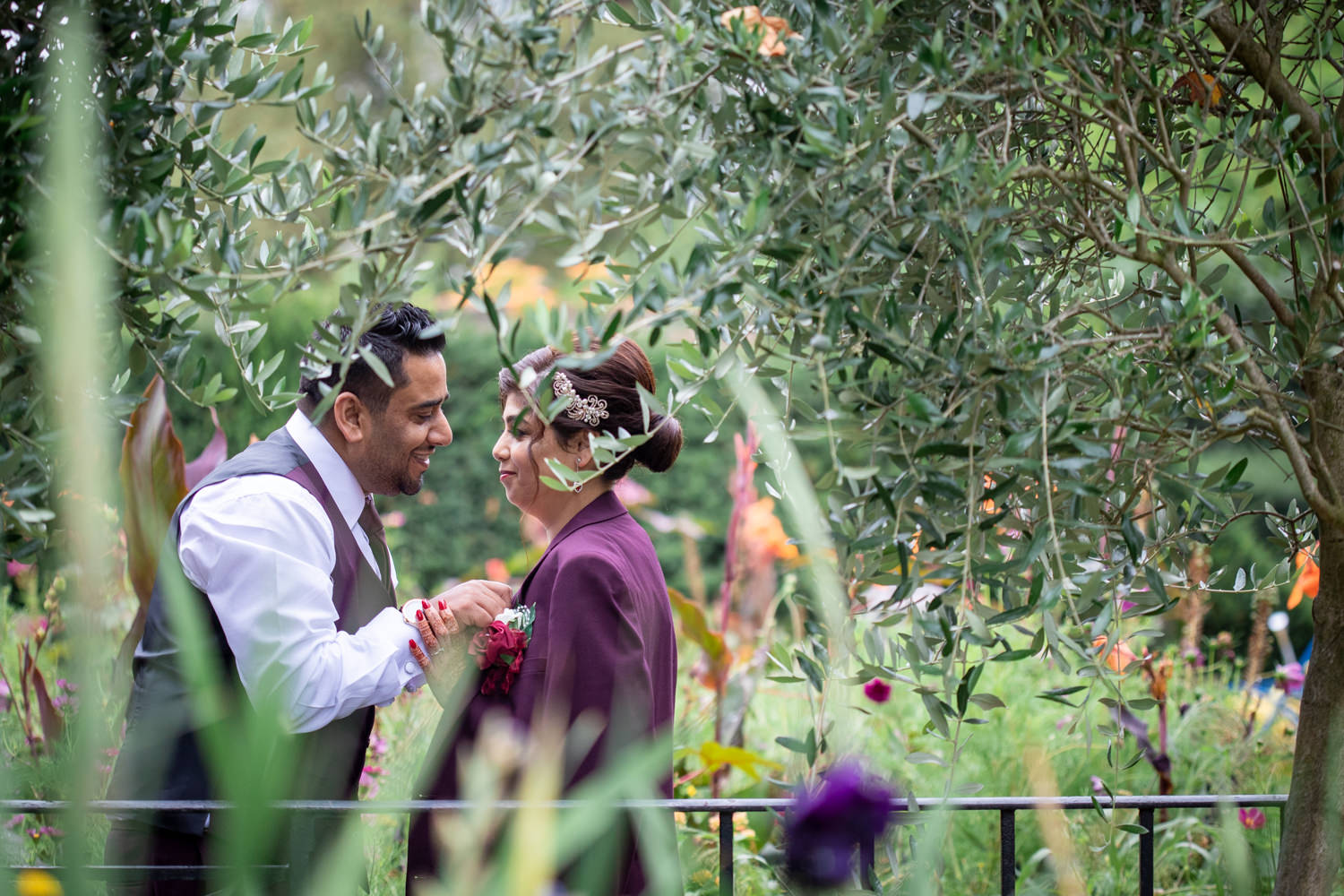 Asian Post Wedding shoot in Holland Park and Ealing Town Hall